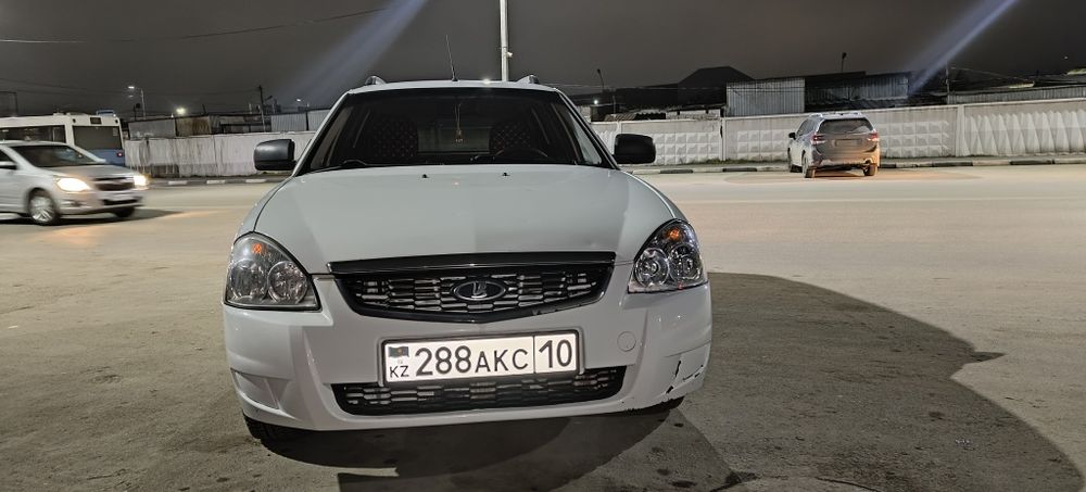 Продам Приору универсал