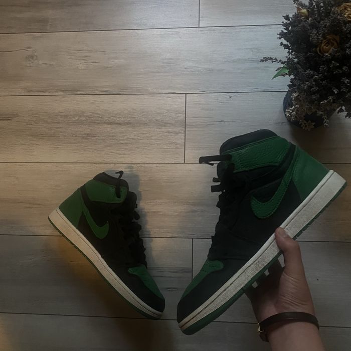 Air jordan 1 high pine green black