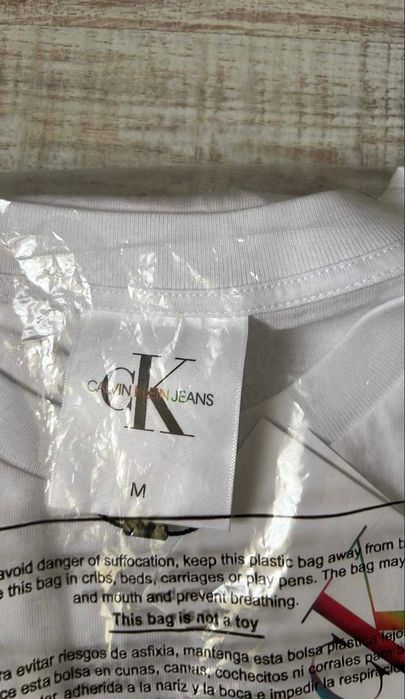 Мъжки тениски-umbro,MCQ,calvin clein jeans