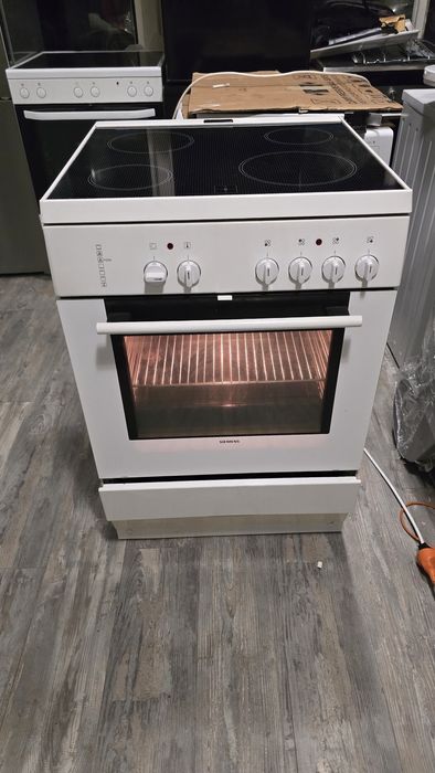 Печка Siemens 60см