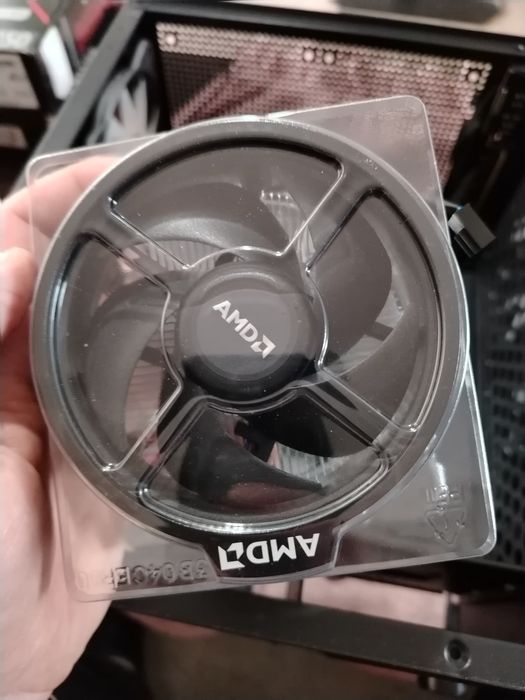 Комбо- дъно, процесор+охладител, рам, видео карта и ssd