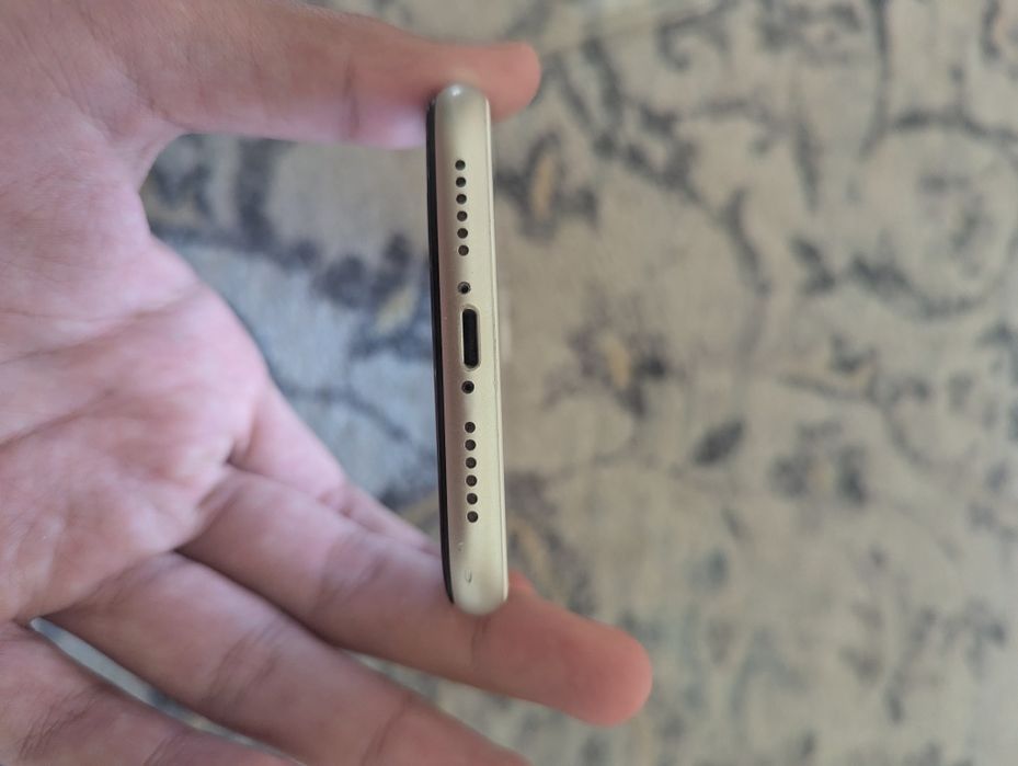 iPhone 11 128гб в рабочем состоянии
