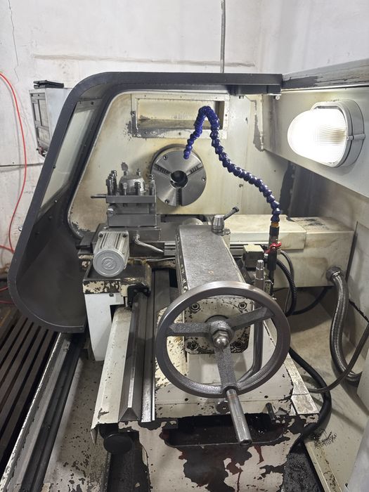 Станок токарный с ЧПУ