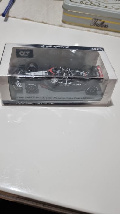Alpha Tauri AT04 special livery Daniel Ricciardo Las Vegas 1:43 Spark