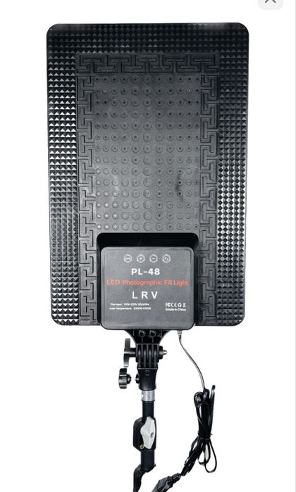 Постоянный свет LRV PL48