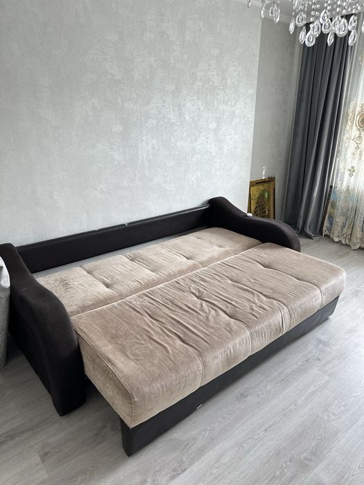 Продаётся практичный раскладной диван