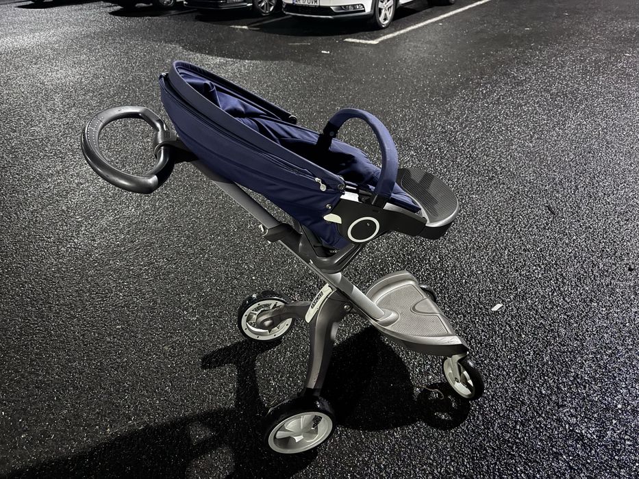 Stokke Xplory 2 în 1 – landou + sport
