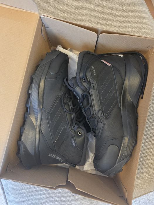 Зимние кроссовки Adidas Terrex, EU 43 1/3