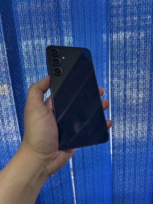 Самсунг samsung a35
