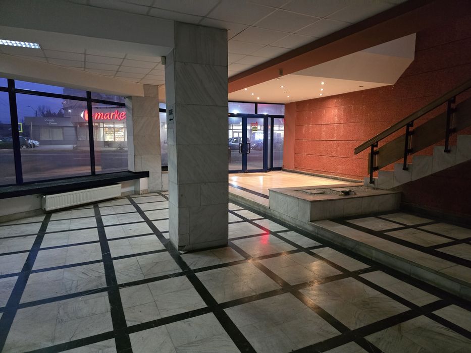 Vanzare spatiu comercial stradal Bacau Calea Marasesti