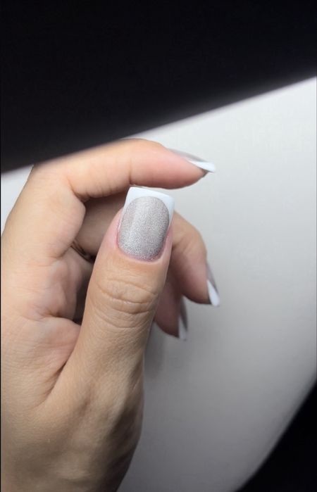 Маникюр,педикюр,брови