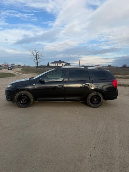 Vând Dacia Logan  MCV