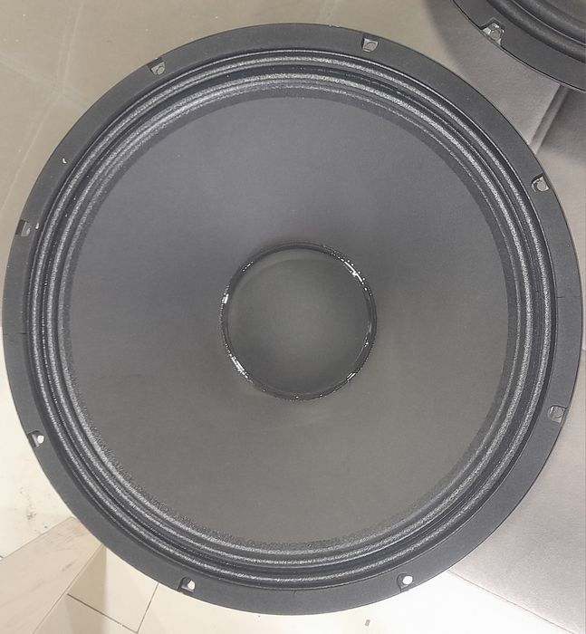 15 дюм калонка сотилади