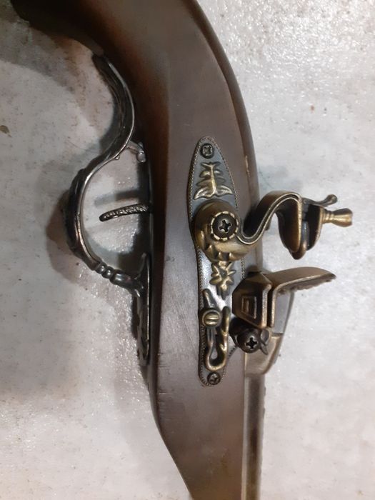 Запалка кремъчен пистолет,пищов