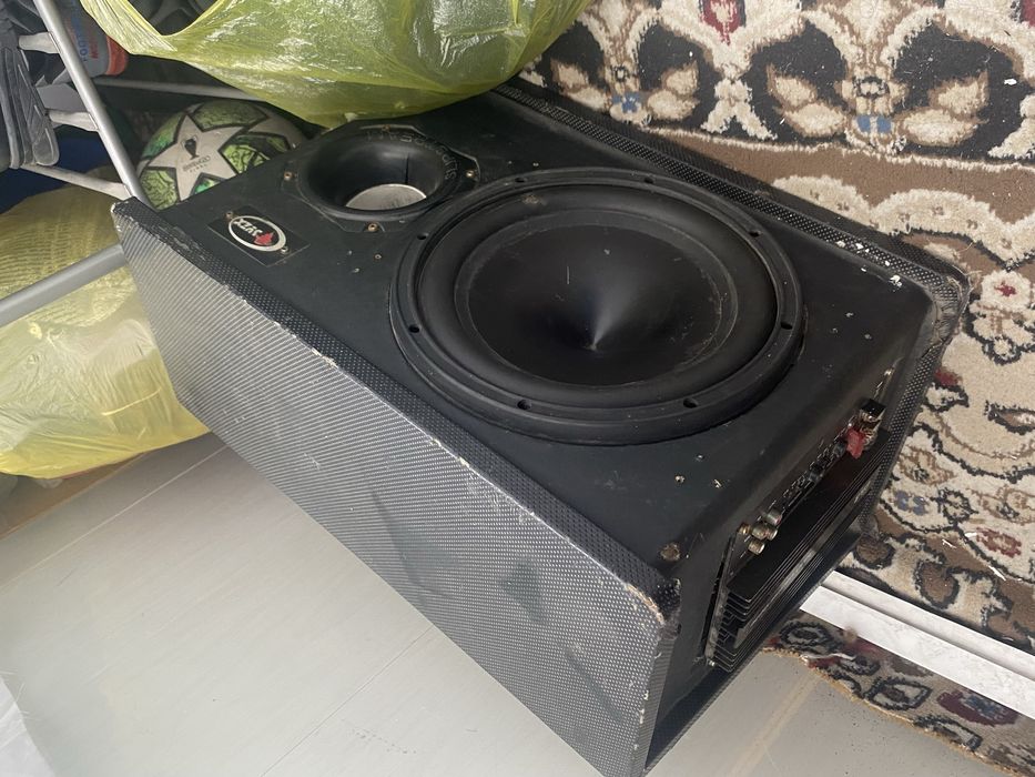 Продам сабуфер