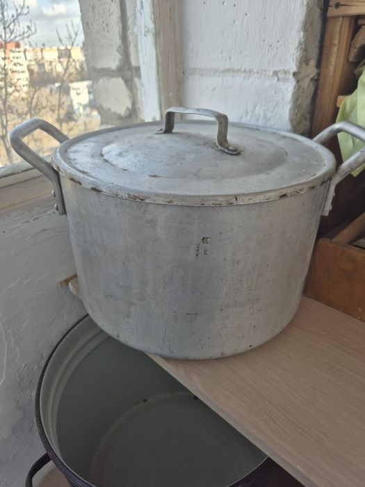 Продам бачок алюминиевый 20 л