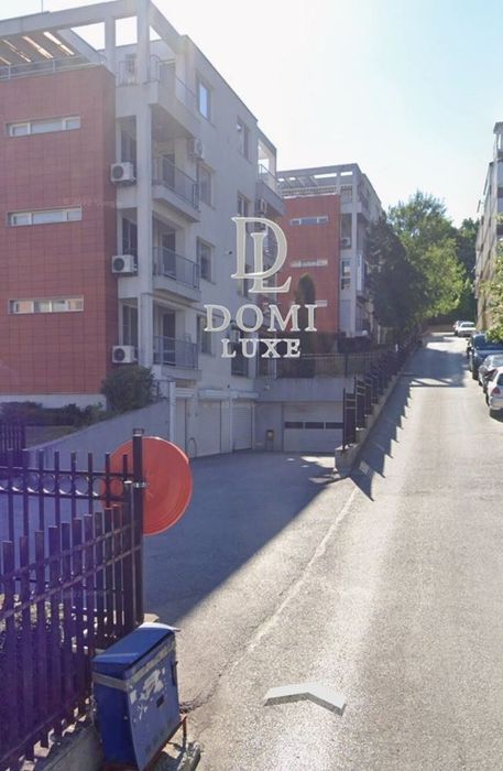 Гараж в София-Витоша площ 21 цена 42000