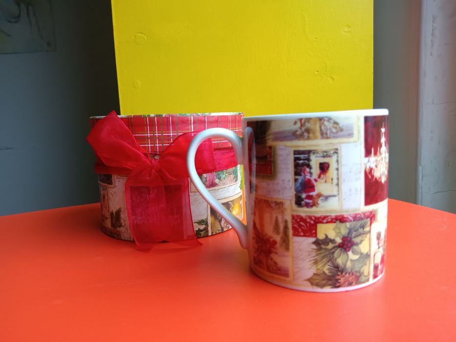 Чаши за чай, нови в перфектно състояние - чудесен КОЛЕДЕН подарък