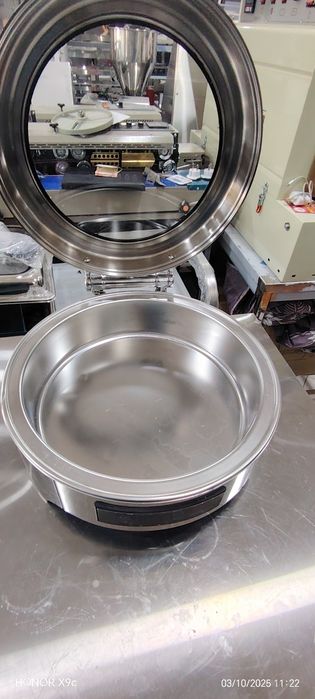 Ovqat issiq uwlab turaydigan marmet qozion