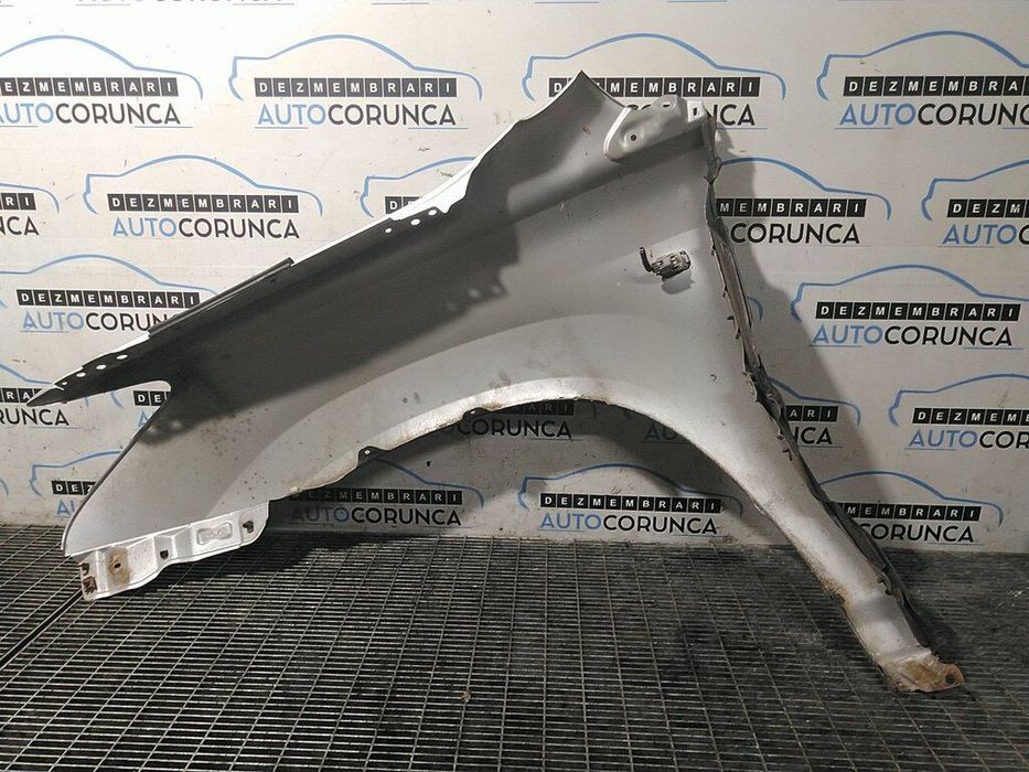 Aripa Dreapta Fata Lexus RX 400 H 2004 - 2009 4 Usi Classic Silver Metallic 1f7 (1264)