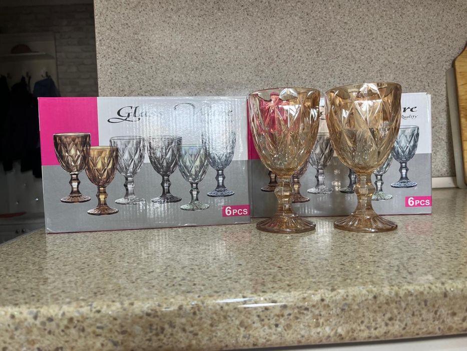 продаю бокалы  !