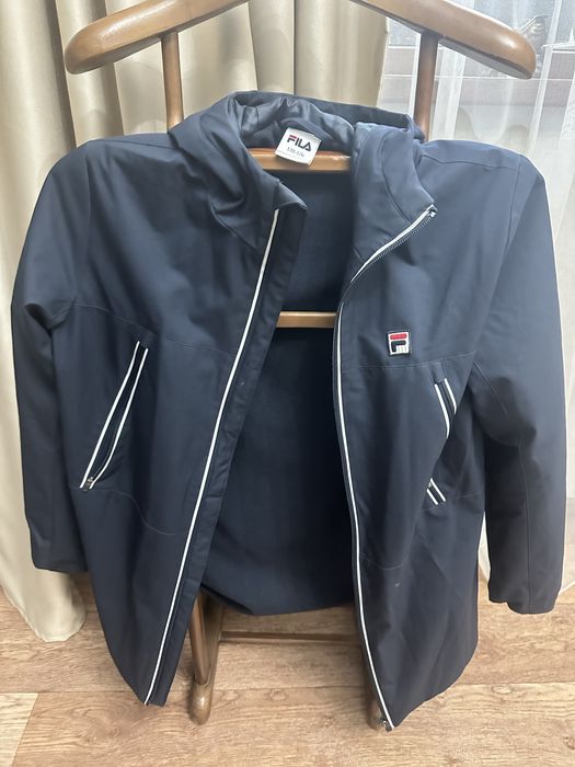 Весна осень плащ Fila