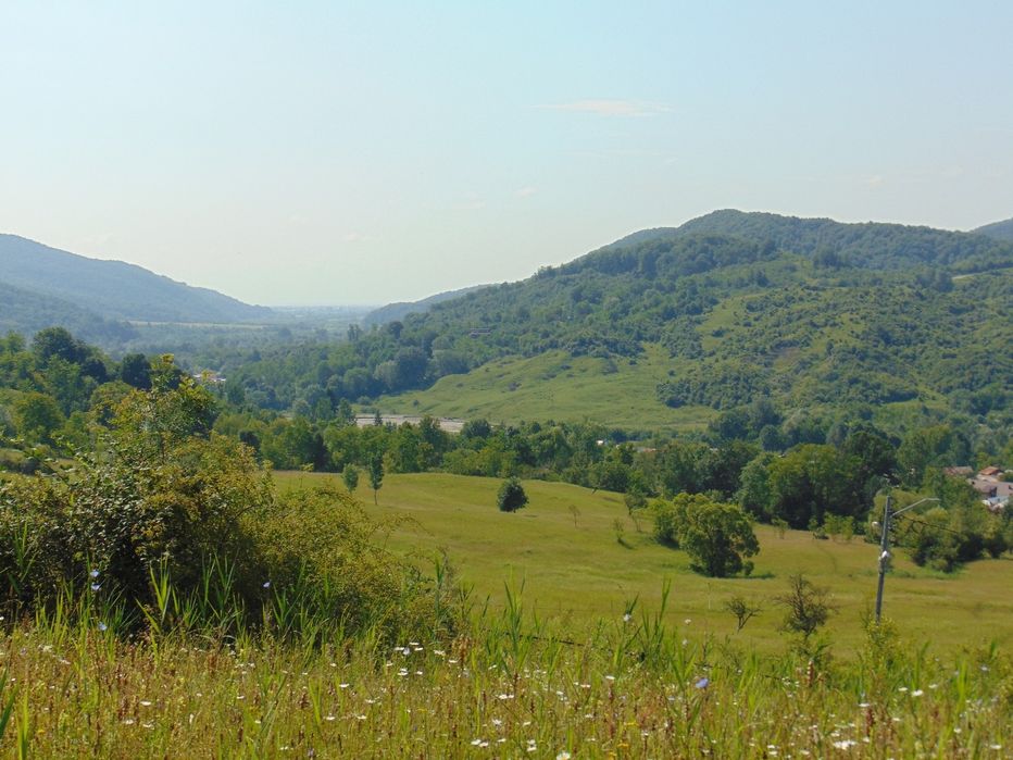 Vand teren superb in Provita de jos, langa Breaza
