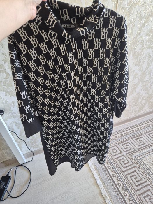 Платье женское продам недорого