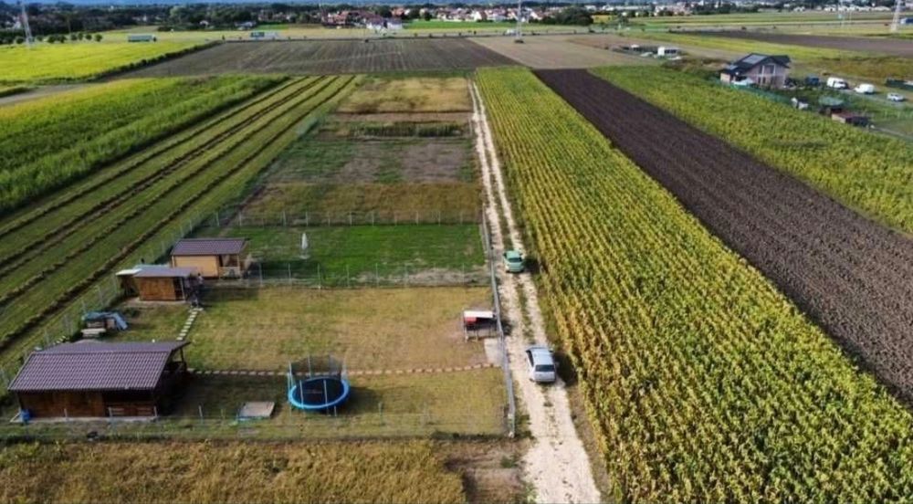 Teren intravilan 657 mp in Brașov, str Aron Pumnu