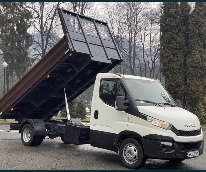 Inchirieri basculanta 8x4, buldoexcavatoare si basculanta 3,5 tone.
