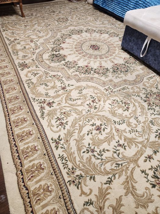 Ковёр 3м х 5м б/у