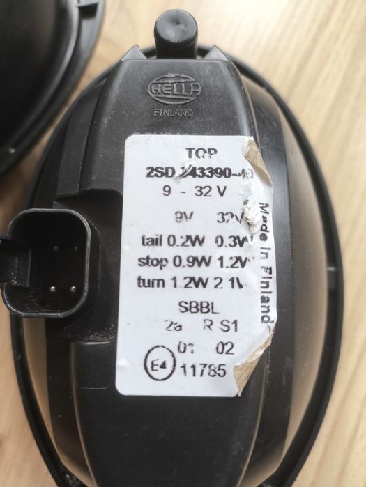 HELLA 11785 задна светлина LED - 3 в 1 - 12/24V - за външен монтаж