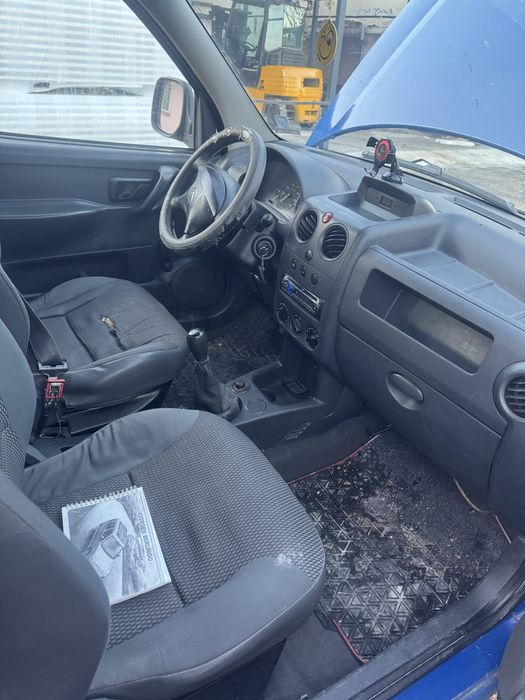 Ситроен Берлинго на части