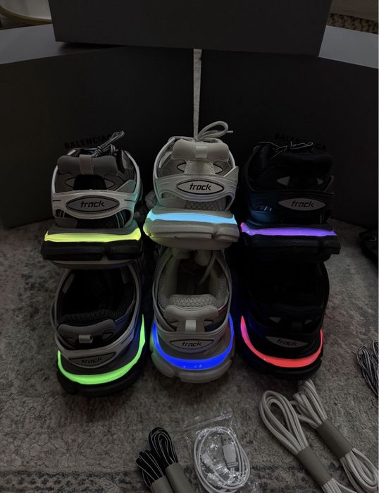 Balenciaga track