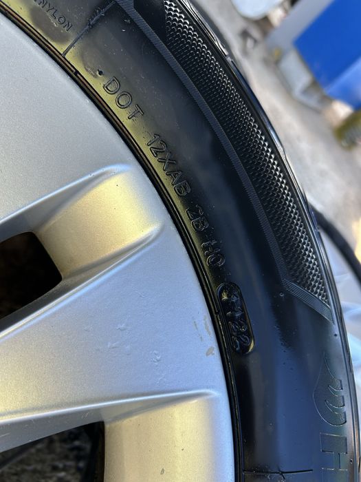 5x112 17 за BMW E60 61 7,5j ET 20 със летни гуми 7мм hankook