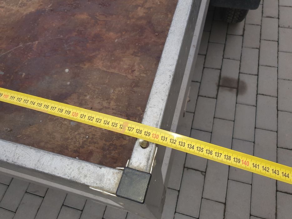 Vând remorca pongratz