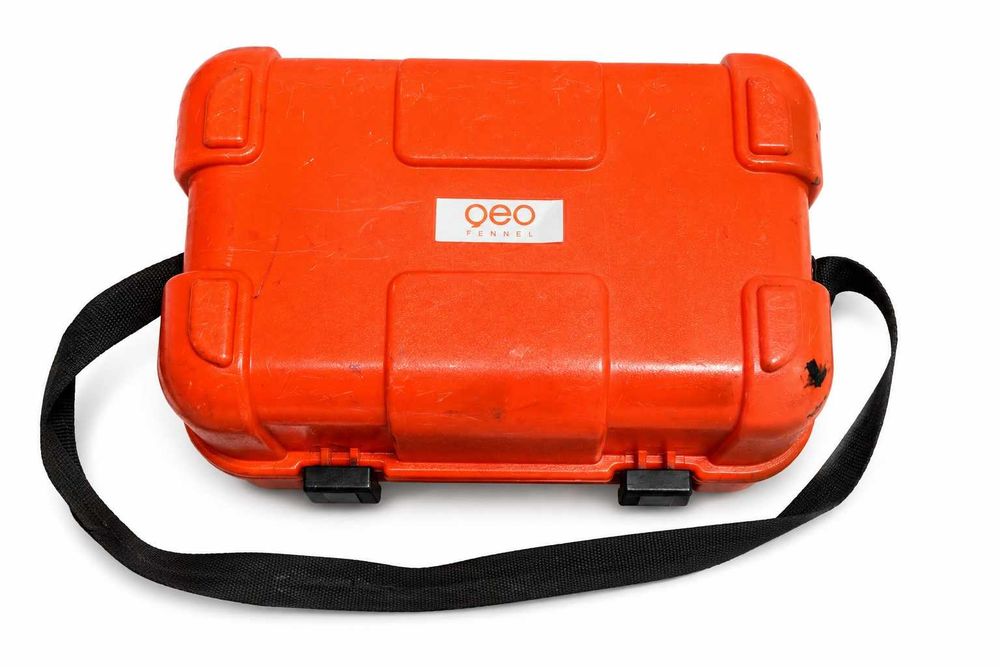 Nivelă optică Geo Fennel GFN 10 cu trepied