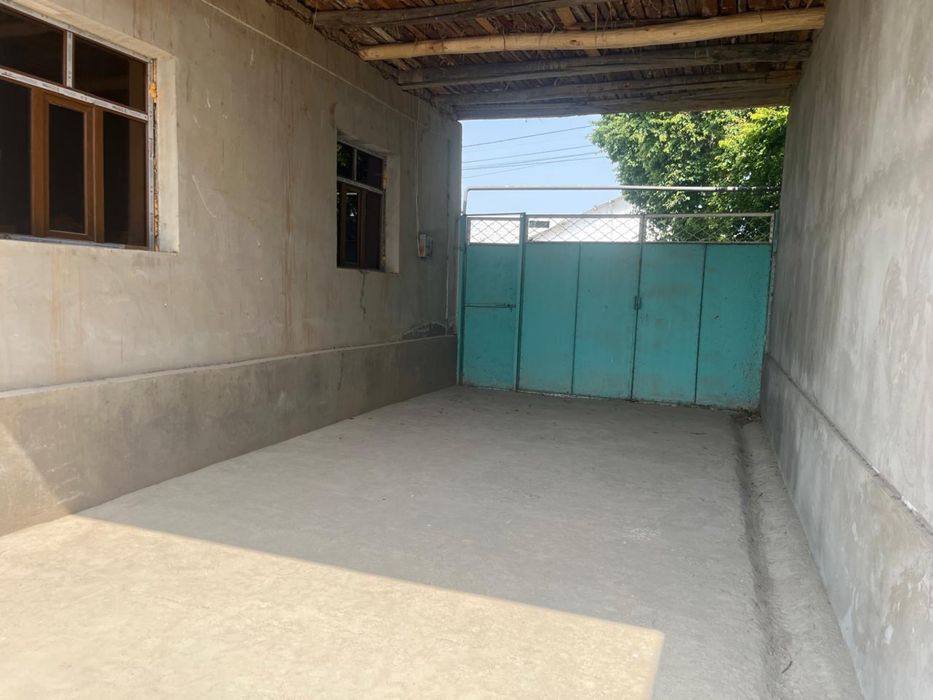 Ховли уй сотилади срочна