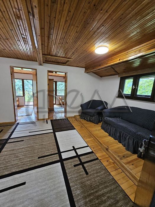 Продава се Къща в с. Томпсън, Област София-област - 216 кв.м за 575 €/кв.м - Снимка #7