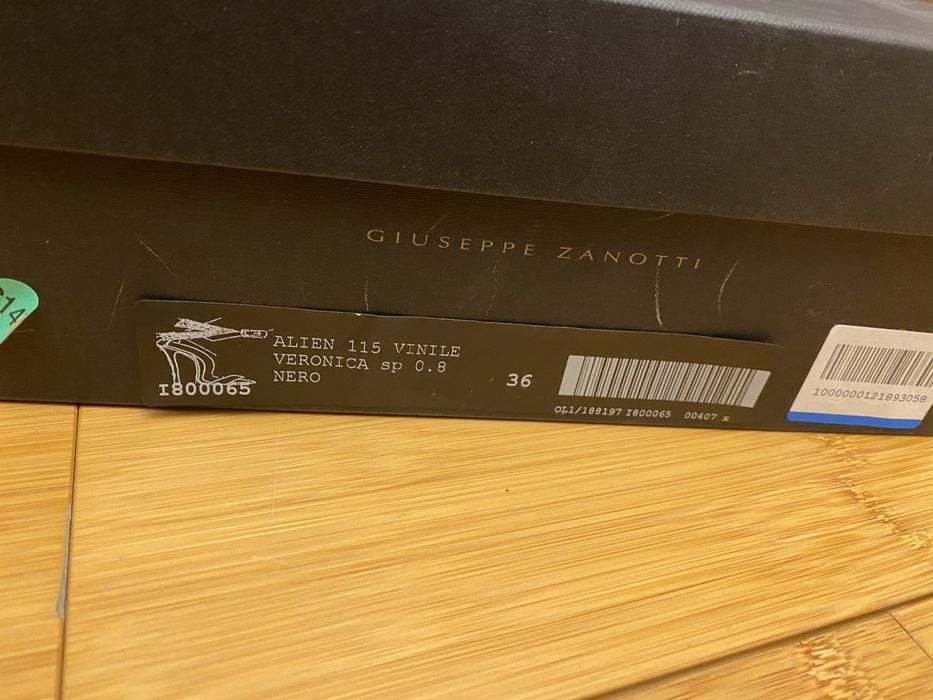 Sandale Giuseppe Zanotti