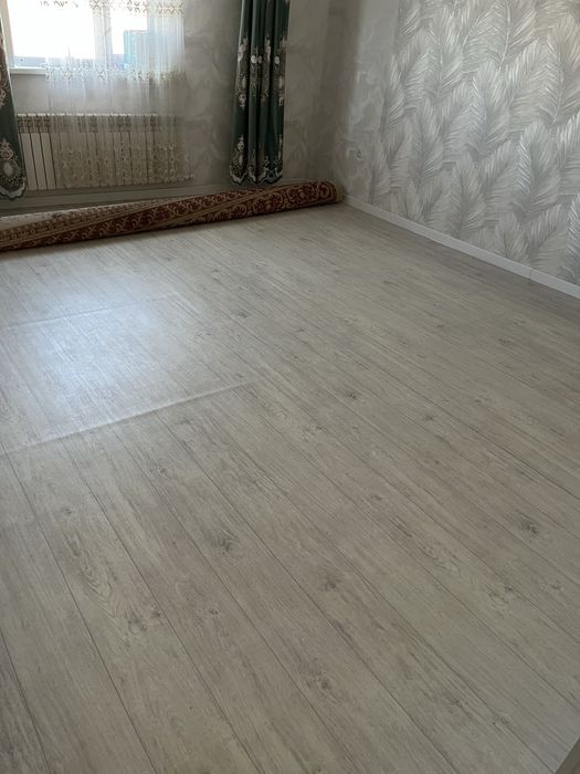 Линолеум сатылады 100 кв2