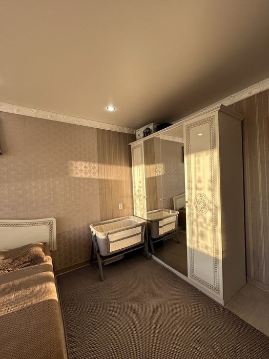 Продам большой шкаф!