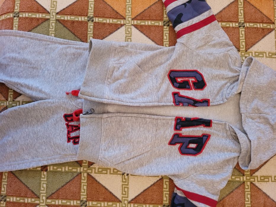 Продам на возраст 2-3 года, 1200т