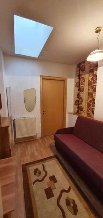 Inchiriez apartament modern, de 3 camere la mansarda, In Terezian