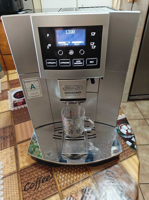 de vanzare Delonghi Perfecta Cappuccino Graphic Touch