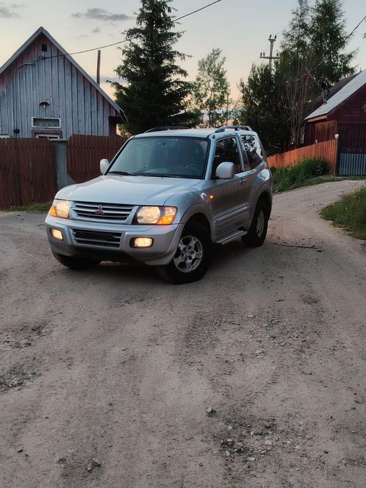 Mitsubishi l200   Pajero  2,5