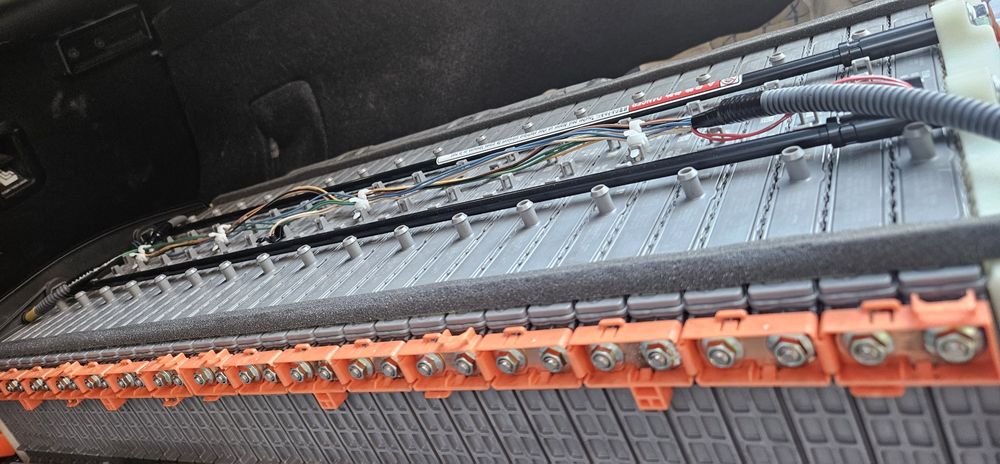 Батерия за Тойота хибрид, става за всички хибриди на Тойота и Лексус