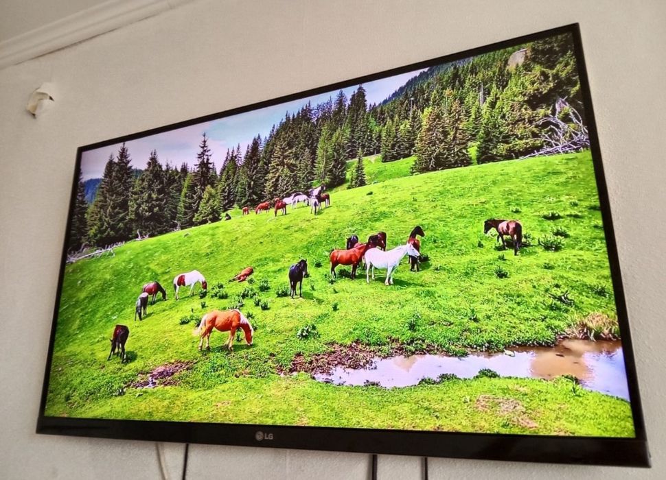 LG 140 см smart tv телевизор