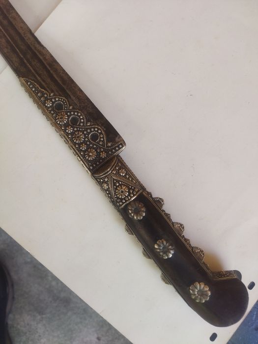 Ятаган , обща дължина 77 см