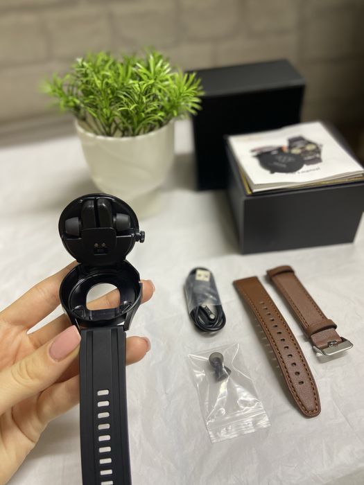 Смарт часовник GT5 + Безжични слушалки – идеалният комплект!